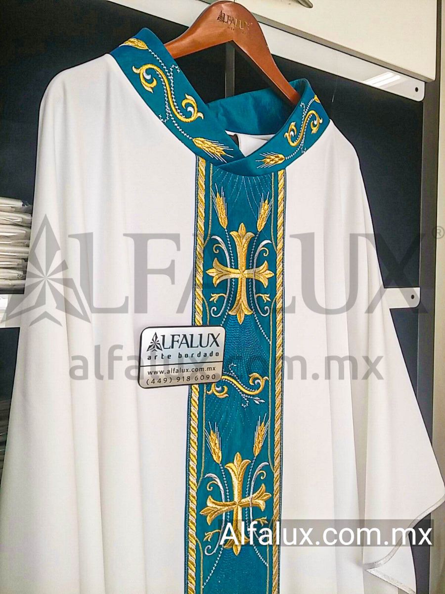 11 CATEDRAL CUERDA Cuello Bordado Central 003 Brocado Tafeta